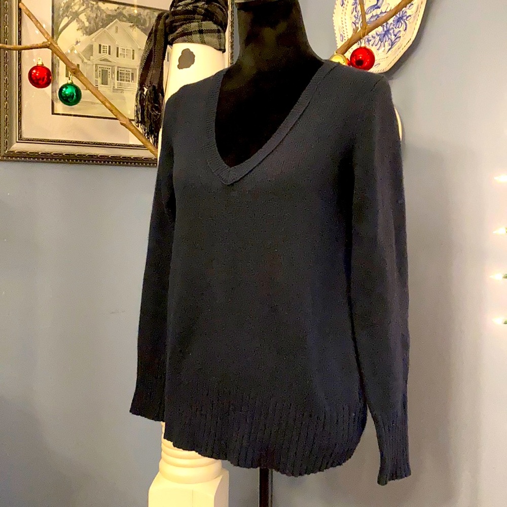 Navy V-neck maternity sweater